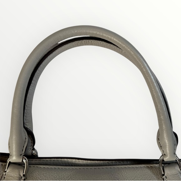 ✨ Kate Spade Light Gray Pebbled Leather Tote – Barely Used! ✨ - Picture 6 of 9